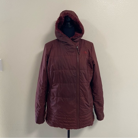 The North Face Parka Women's Size Large maroon Reversible Hooded Jacket - Picture 1 of 16